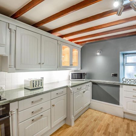 Dove Cottage ルシン エクステリア 写真